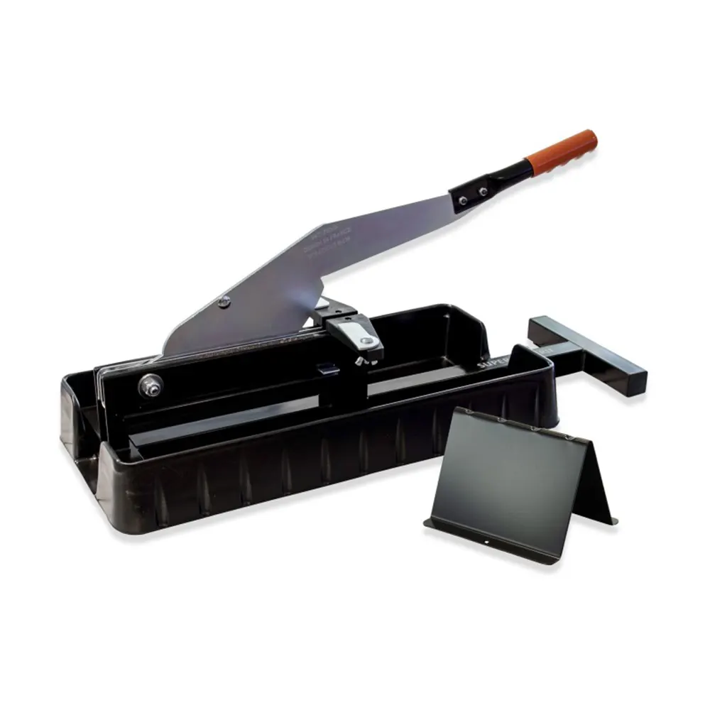 Laminato-viniliniu-grindu-pjaustykle-giljotina-EDMA-STRATICUT-230-LVT